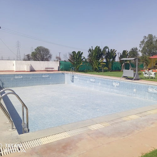 VS Swimming Pool